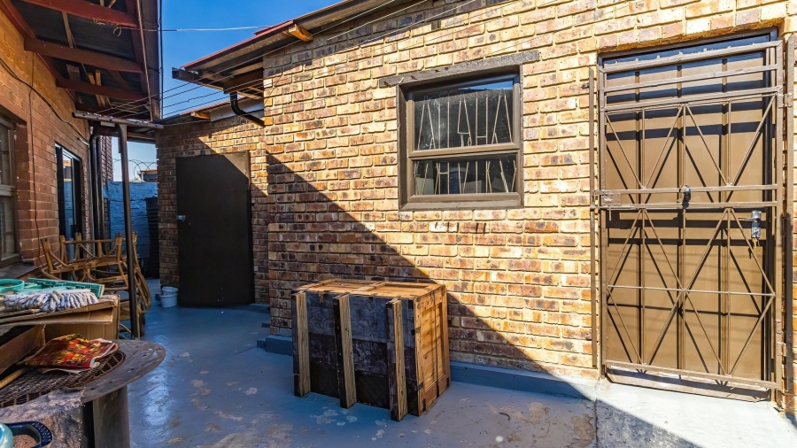 5 Bedroom Property for Sale in Actonville Gauteng