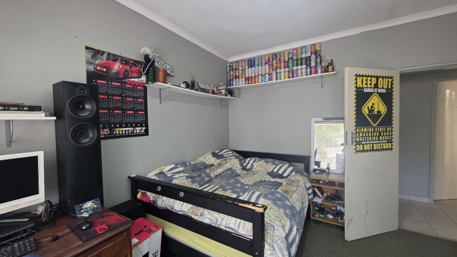 4 Bedroom Property for Sale in Garsfontein Gauteng