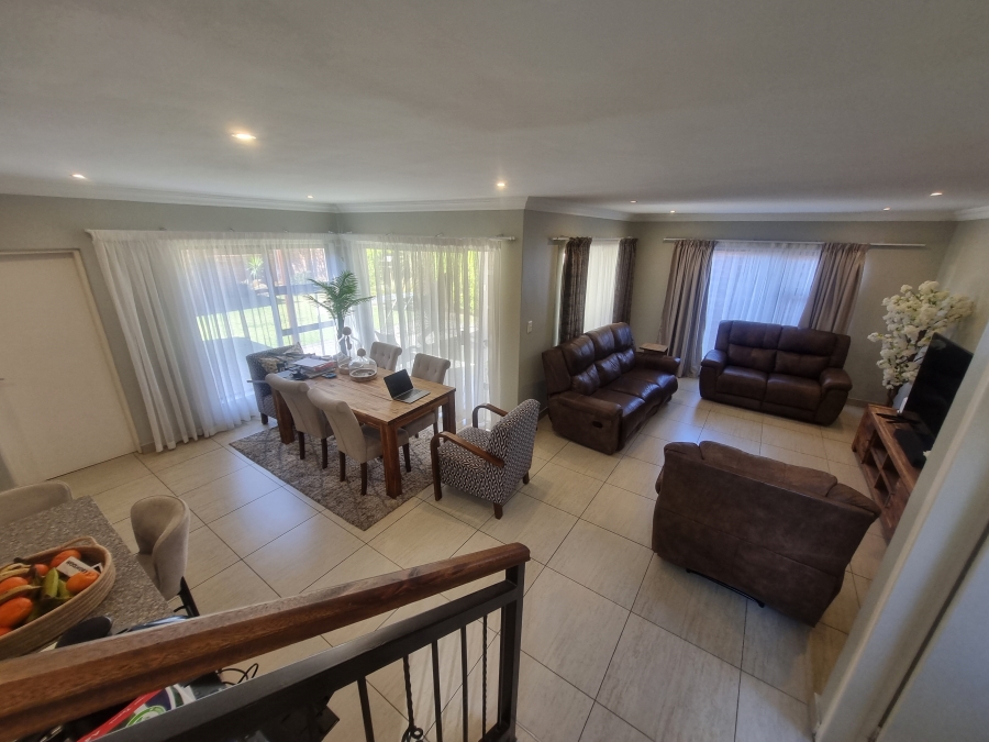 To Let 3 Bedroom Property for Rent in Equestria Gauteng