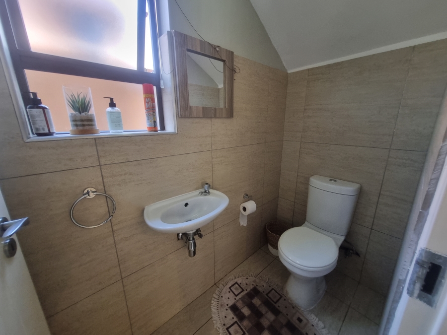 To Let 3 Bedroom Property for Rent in Equestria Gauteng