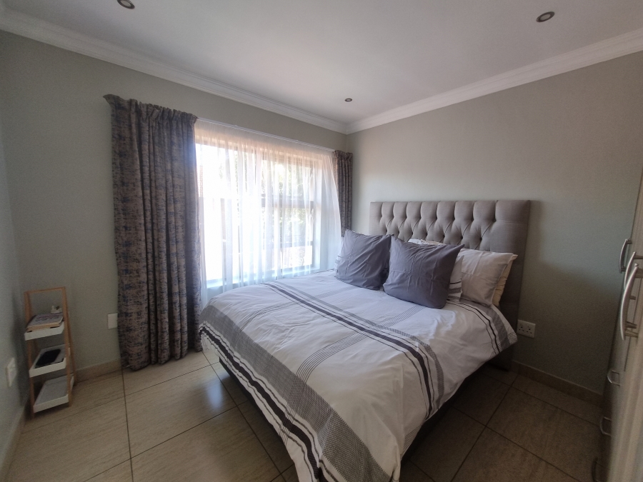 To Let 3 Bedroom Property for Rent in Equestria Gauteng