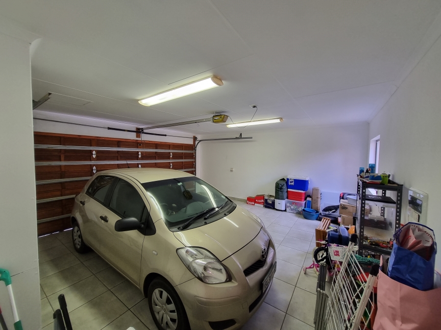 To Let 3 Bedroom Property for Rent in Equestria Gauteng