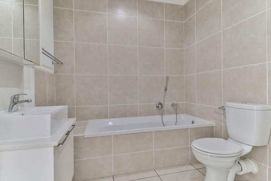 To Let 1 Bedroom Property for Rent in Sunninghill Gauteng
