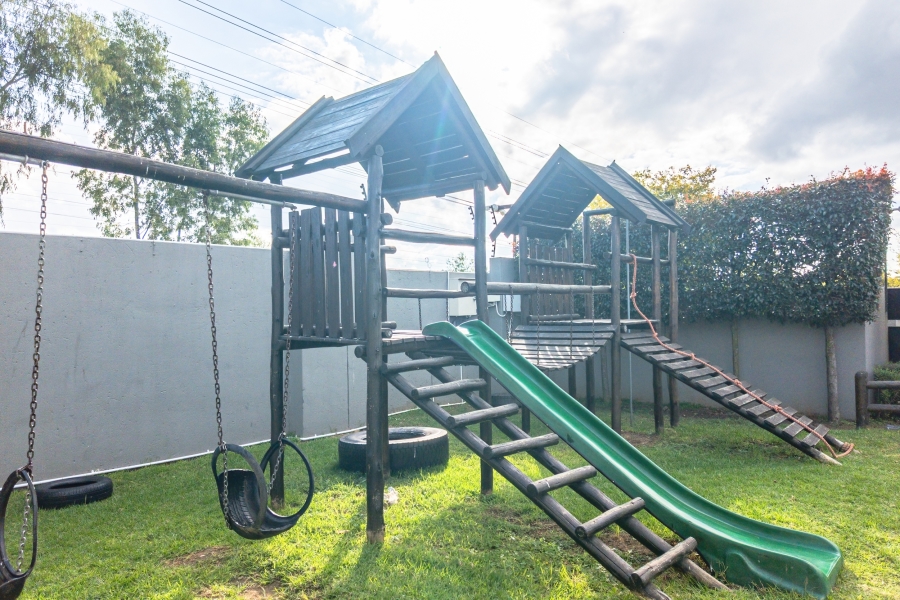 To Let 1 Bedroom Property for Rent in Sunninghill Gauteng