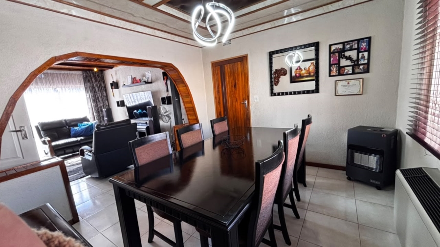 3 Bedroom Property for Sale in Spruit View Gauteng