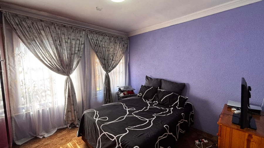 3 Bedroom Property for Sale in Spruit View Gauteng