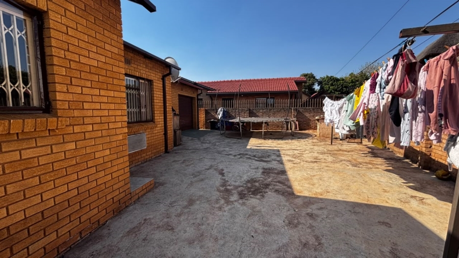 3 Bedroom Property for Sale in Spruit View Gauteng