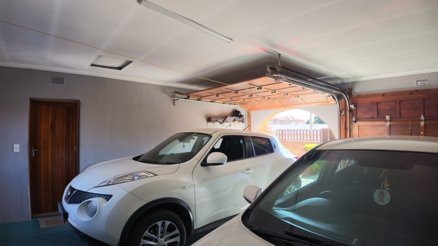 3 Bedroom Property for Sale in Spruit View Gauteng