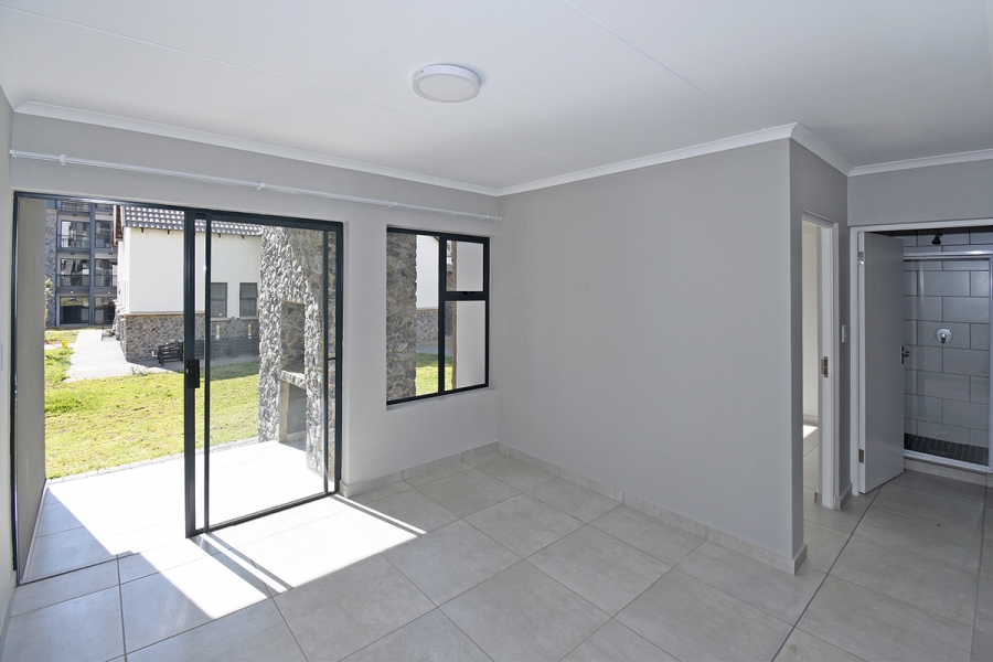 2 Bedroom Property for Sale in Glen Marais Gauteng