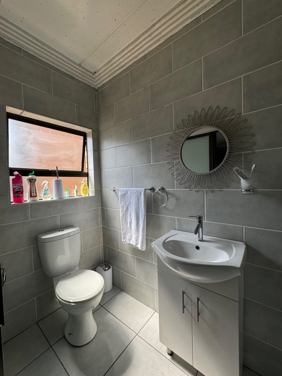 2 Bedroom Property for Sale in Eveleigh Gauteng