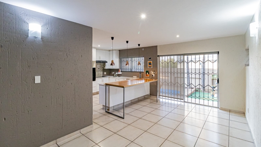3 Bedroom Property for Sale in Bushwillow Park Estate Gauteng
