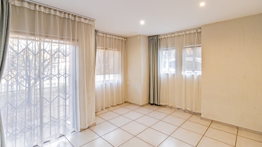 3 Bedroom Property for Sale in Bushwillow Park Estate Gauteng