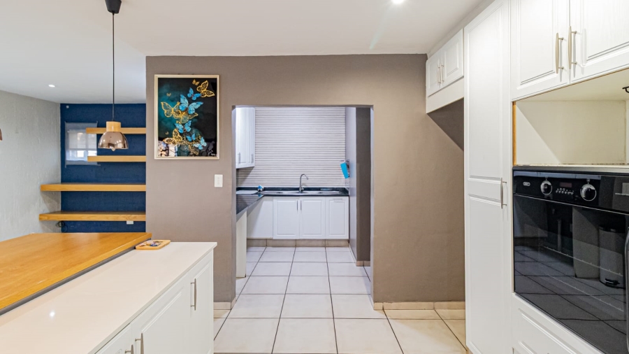 3 Bedroom Property for Sale in Bushwillow Park Estate Gauteng