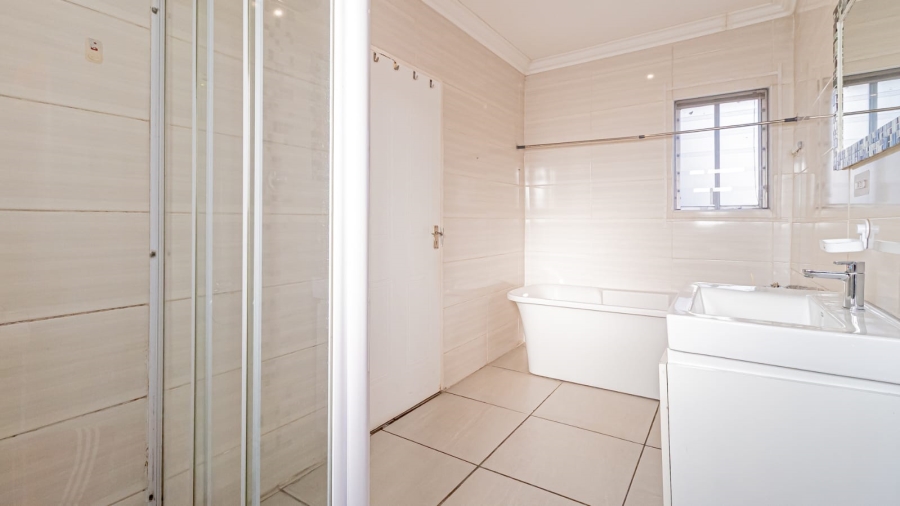 3 Bedroom Property for Sale in Bushwillow Park Estate Gauteng