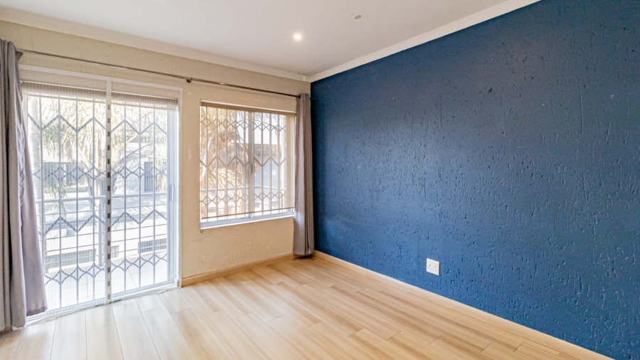 3 Bedroom Property for Sale in Bushwillow Park Estate Gauteng