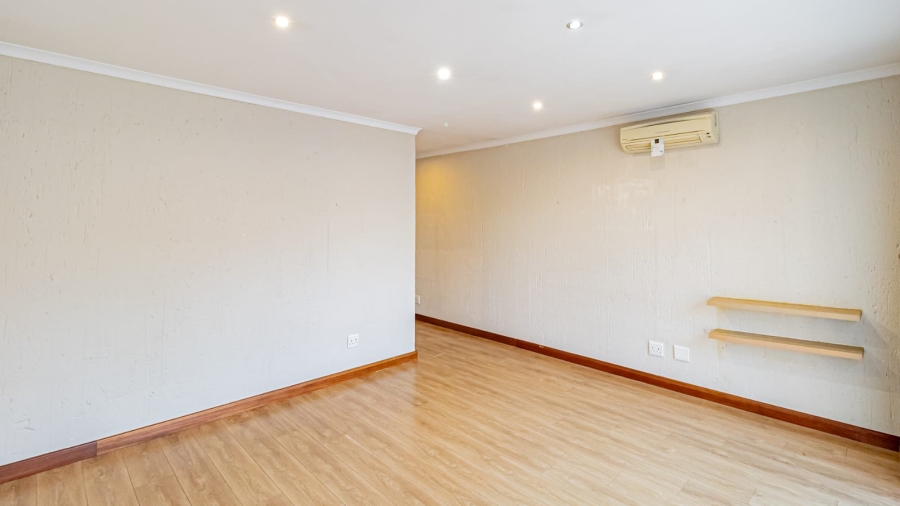3 Bedroom Property for Sale in Bushwillow Park Estate Gauteng