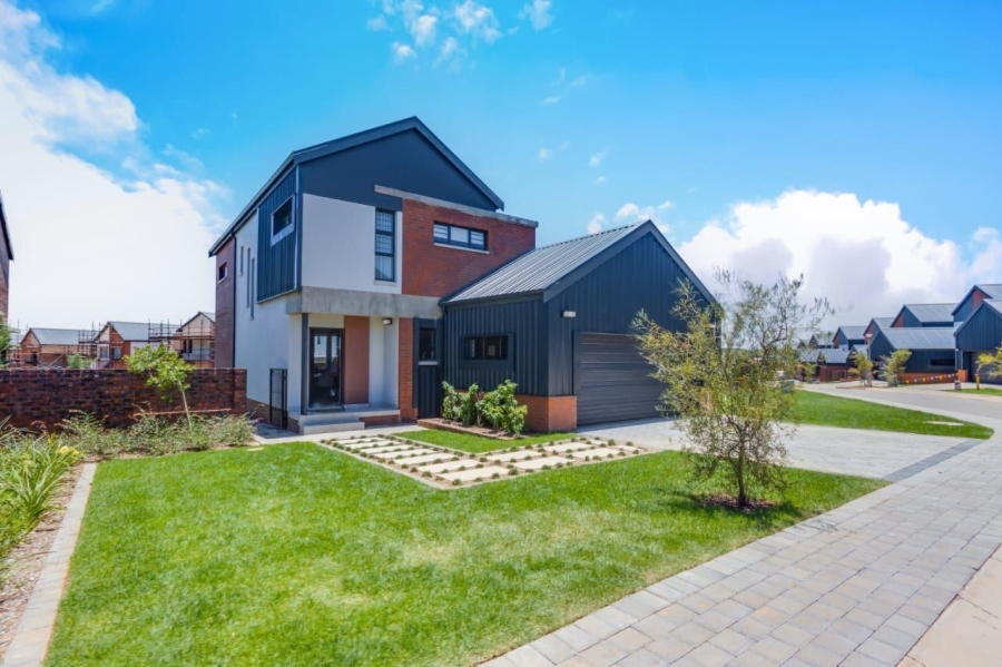 To Let 4 Bedroom Property for Rent in North Riding Gauteng