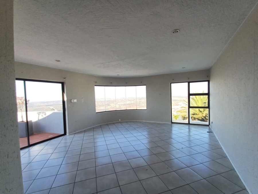 4 Bedroom Property for Sale in Helderkruin View Gauteng