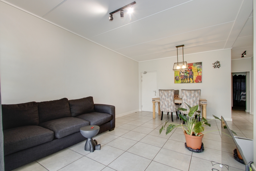 To Let 3 Bedroom Property for Rent in Waterfall Gauteng