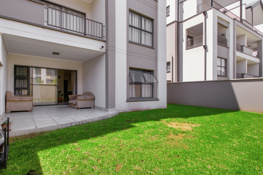 To Let 3 Bedroom Property for Rent in Waterfall Gauteng