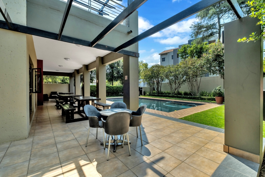To Let 1 Bedroom Property for Rent in Beverley Gauteng