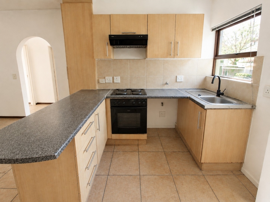 2 Bedroom Property for Sale in Douglasdale Gauteng
