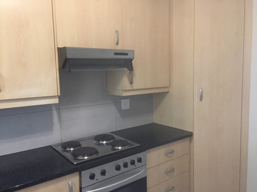 To Let 2 Bedroom Property for Rent in Paulshof Gauteng