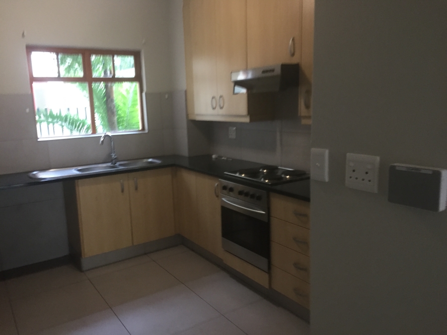To Let 2 Bedroom Property for Rent in Paulshof Gauteng