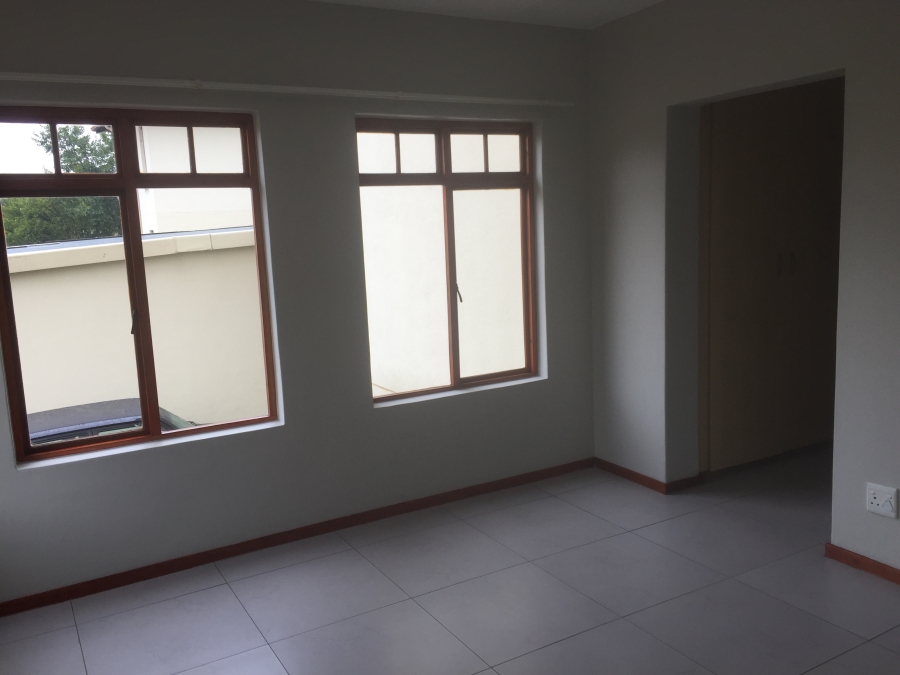 To Let 2 Bedroom Property for Rent in Paulshof Gauteng