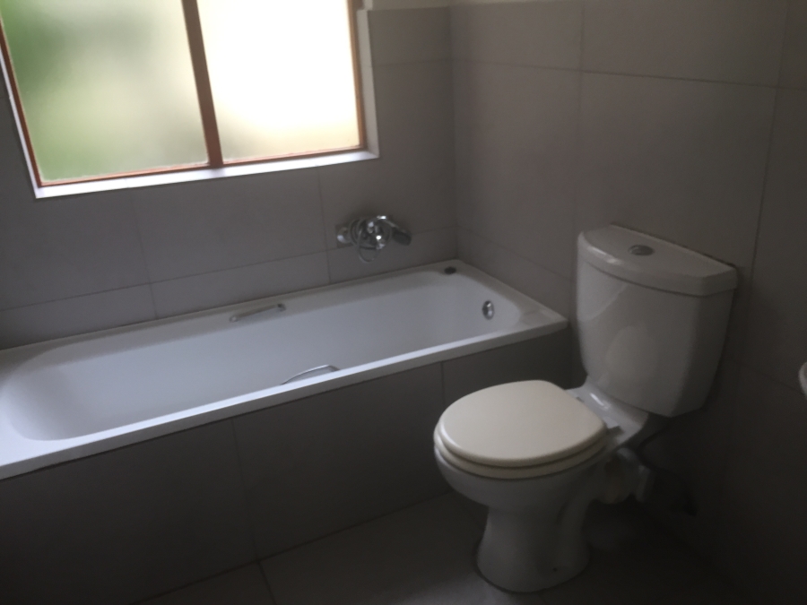 To Let 2 Bedroom Property for Rent in Paulshof Gauteng