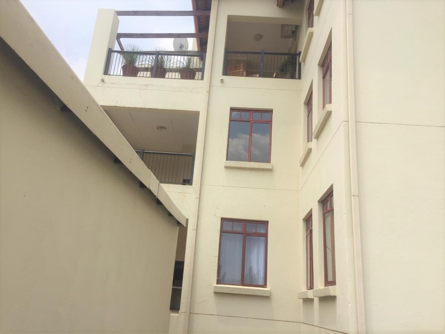 To Let 2 Bedroom Property for Rent in Paulshof Gauteng
