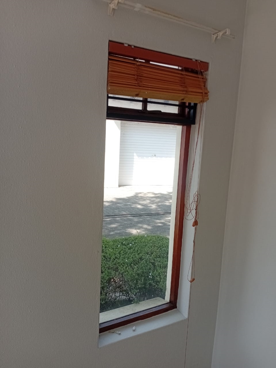 To Let 2 Bedroom Property for Rent in Paulshof Gauteng