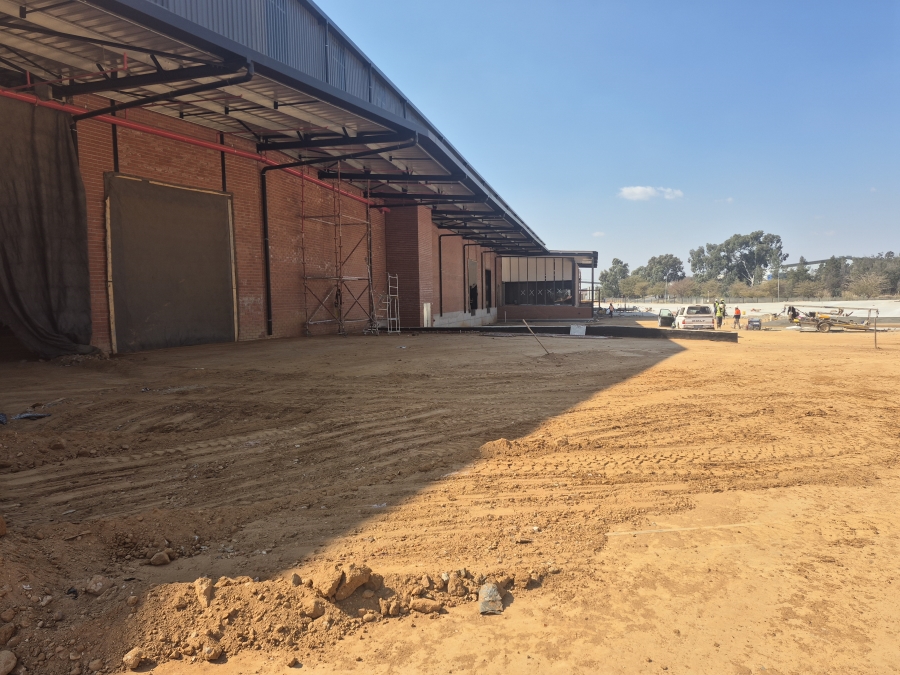 To Let Commercial Property for Rent in Gosforth Park Gauteng