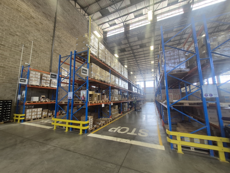 To Let Commercial Property for Rent in Gosforth Park Gauteng