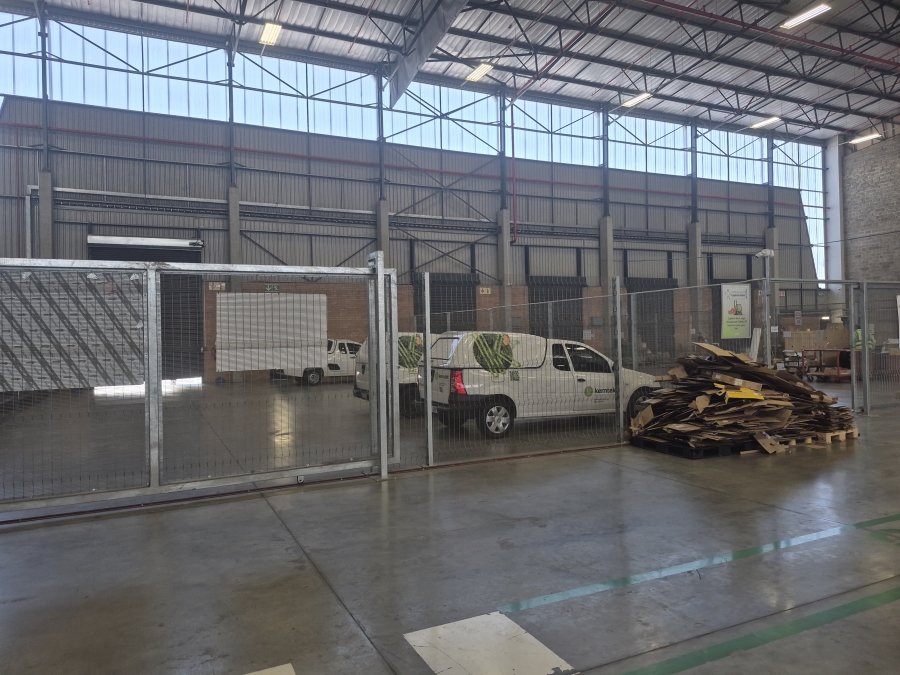 To Let Commercial Property for Rent in Gosforth Park Gauteng