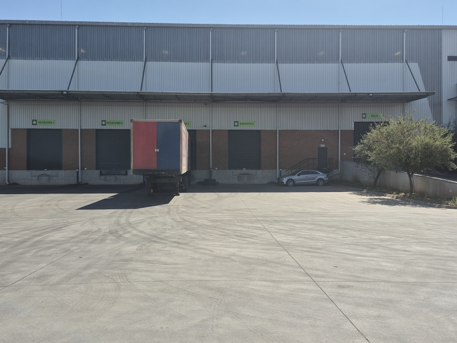 To Let Commercial Property for Rent in Gosforth Park Gauteng