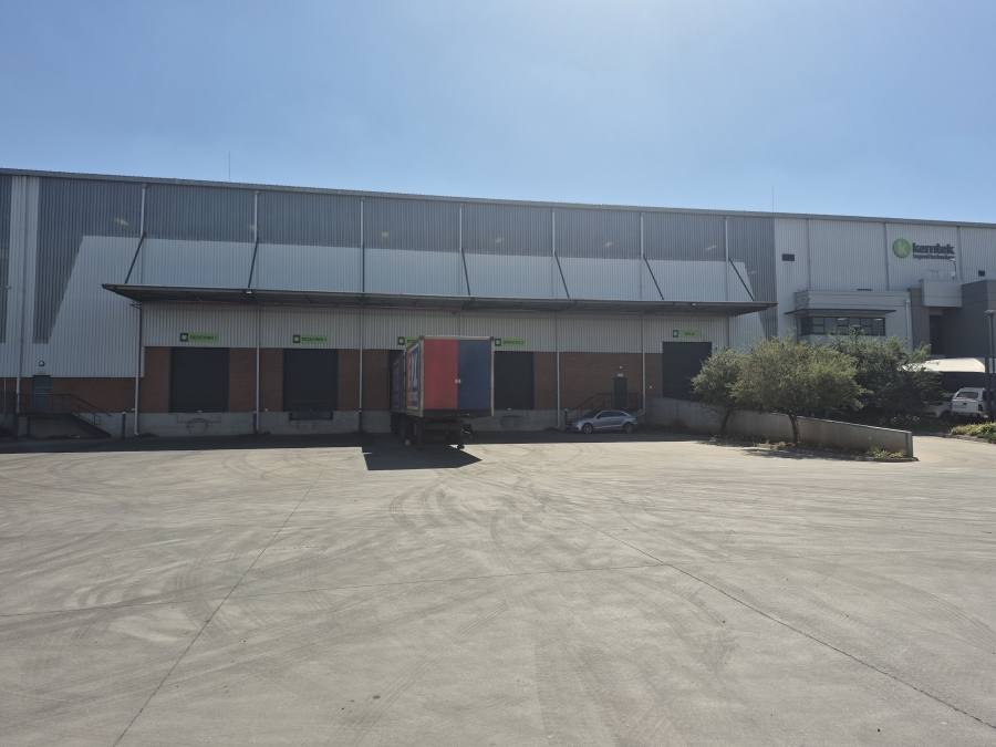 To Let Commercial Property for Rent in Gosforth Park Gauteng