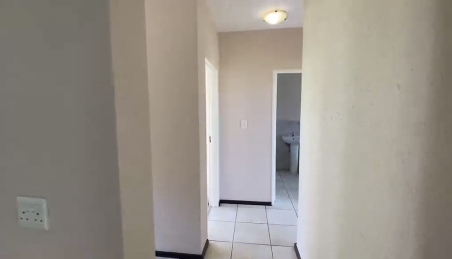 To Let 2 Bedroom Property for Rent in Laser Park Gauteng