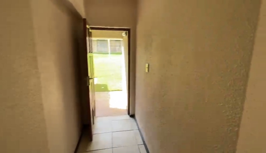 To Let 2 Bedroom Property for Rent in Laser Park Gauteng