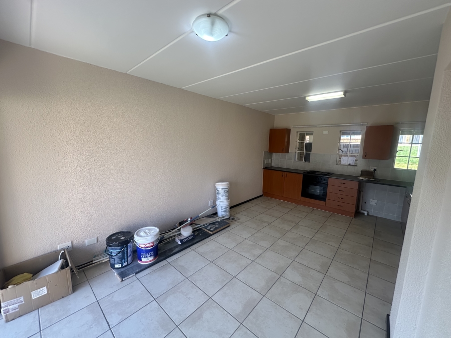 To Let 2 Bedroom Property for Rent in Laser Park Gauteng
