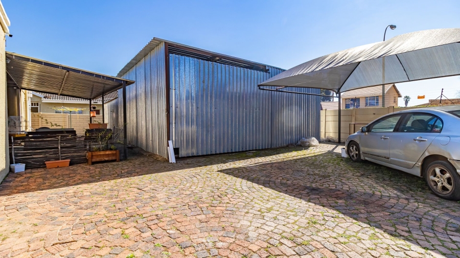 5 Bedroom Property for Sale in Pomona Gauteng