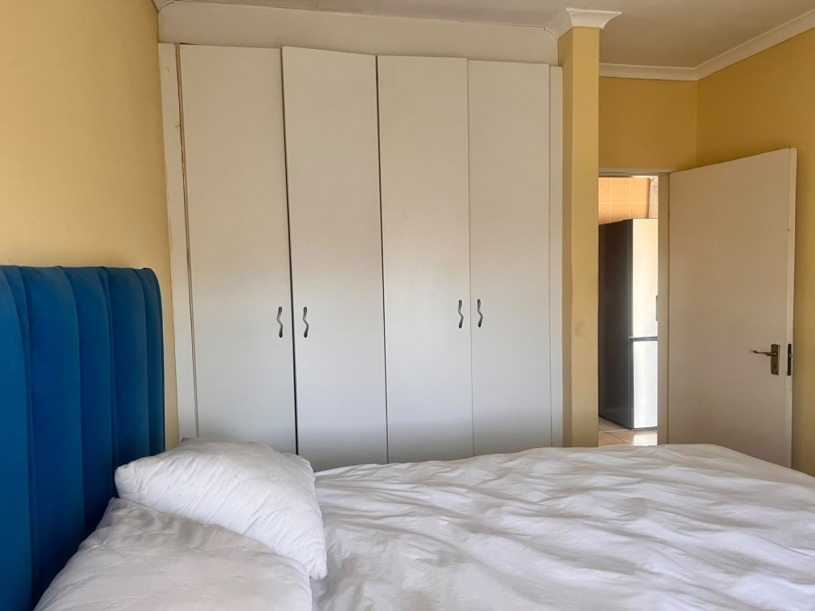 1 Bedroom Property for Sale in Ormonde View Gauteng