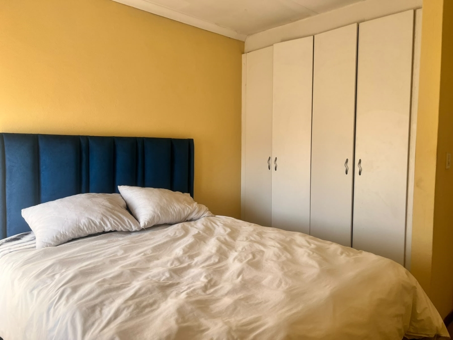 1 Bedroom Property for Sale in Ormonde View Gauteng