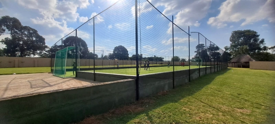 1 Bedroom Property for Sale in Ormonde View Gauteng