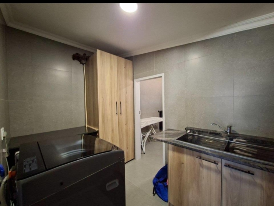 3 Bedroom Property for Sale in Meyerton Central Gauteng
