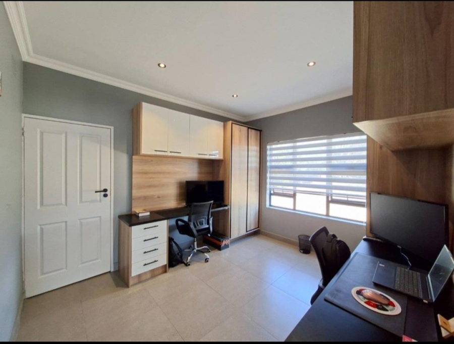 3 Bedroom Property for Sale in Meyerton Central Gauteng