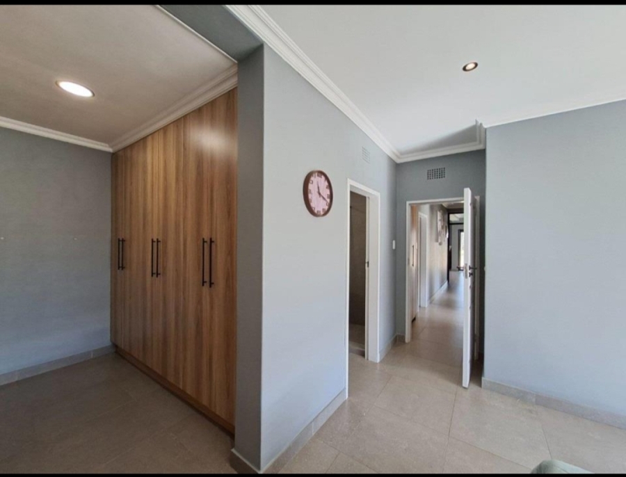 3 Bedroom Property for Sale in Meyerton Central Gauteng