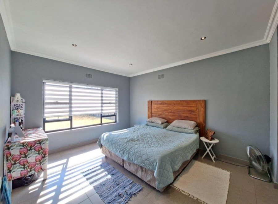 3 Bedroom Property for Sale in Meyerton Central Gauteng