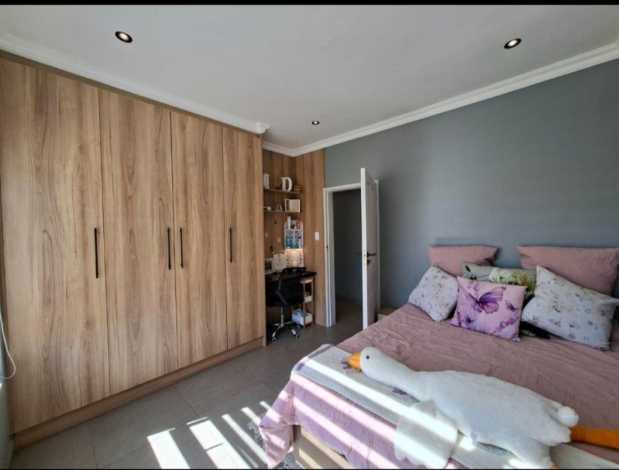 3 Bedroom Property for Sale in Meyerton Central Gauteng