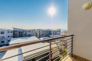 2 Bedroom Property for Sale in Dainfern Gauteng